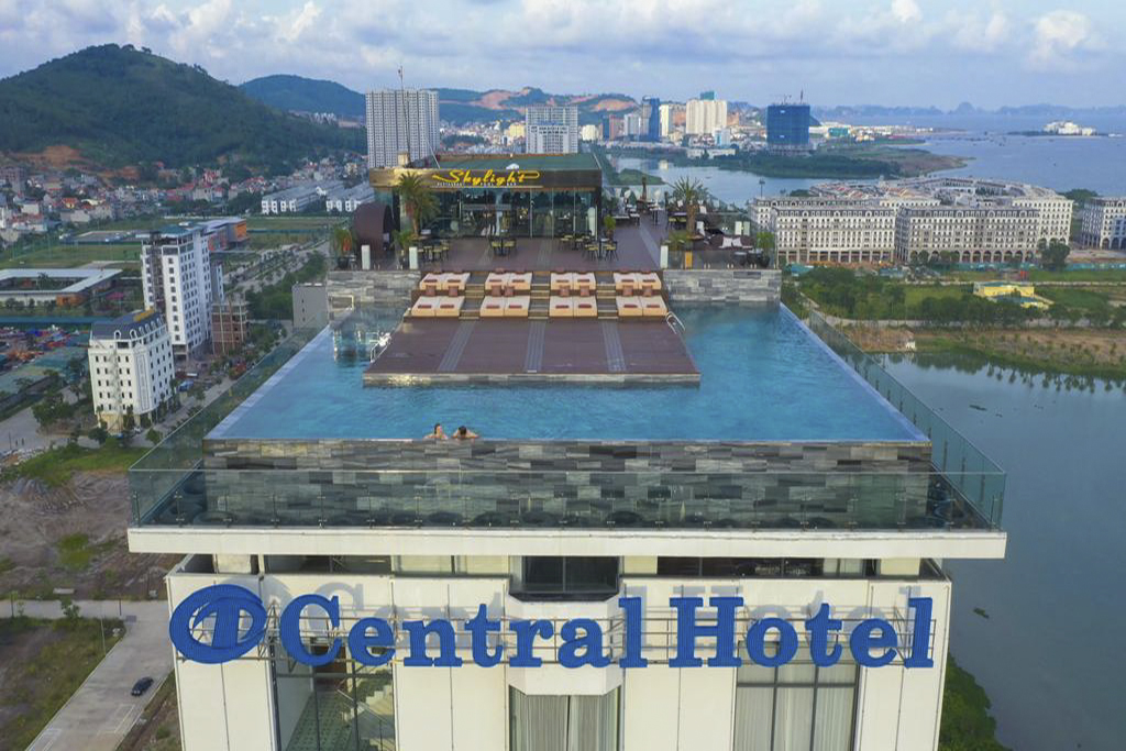 central luxury hạ long